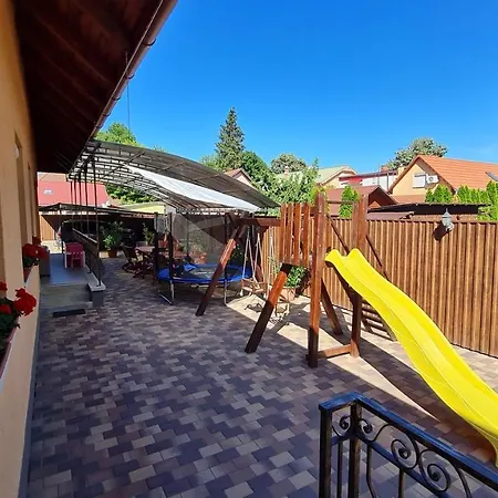 Ada Apartmanhaz 3*