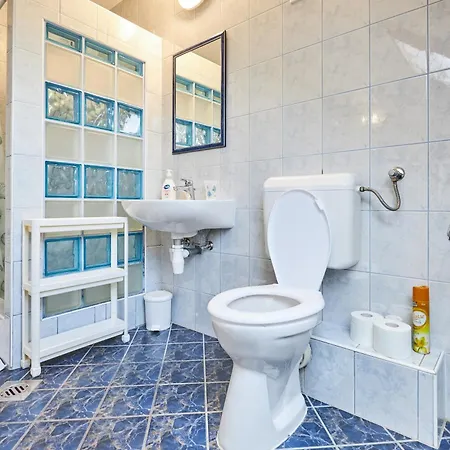 בית הארחה Ada Apartmanhaz Hajdúszoboszló