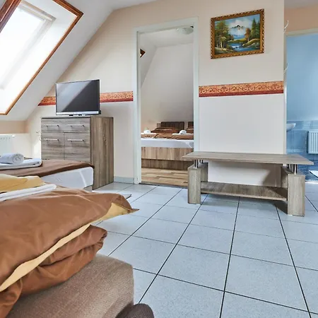 Ada Apartmanhaz Hajdúszoboszló