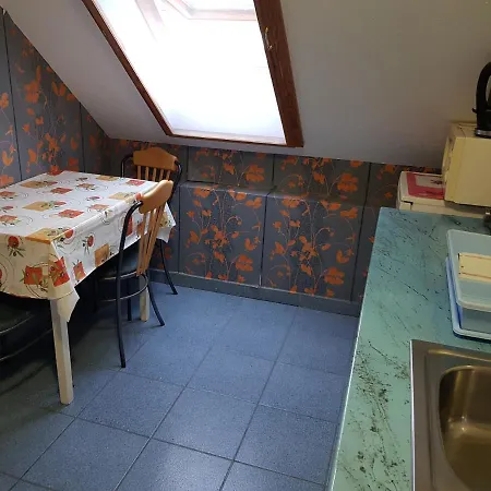 Ada Apartmanhaz Pensjonat