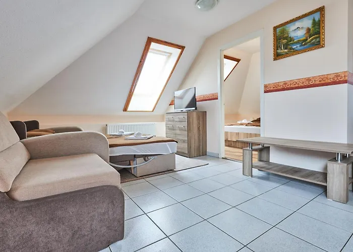 Ada Apartmanhaz