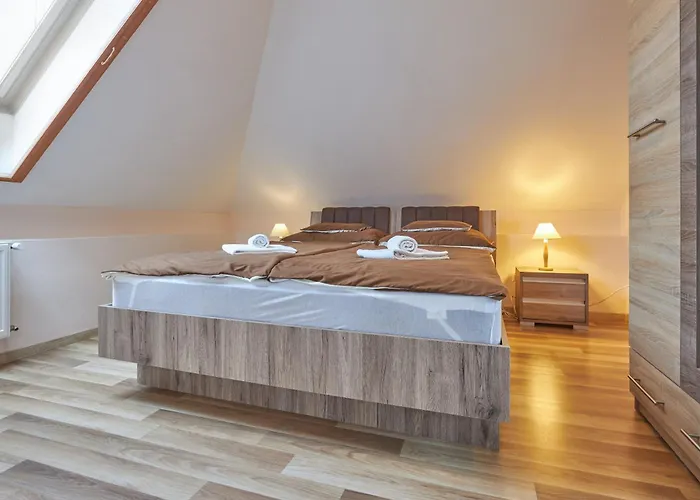 Πανσιόν Ada Apartmanhaz Hajdúszoboszló